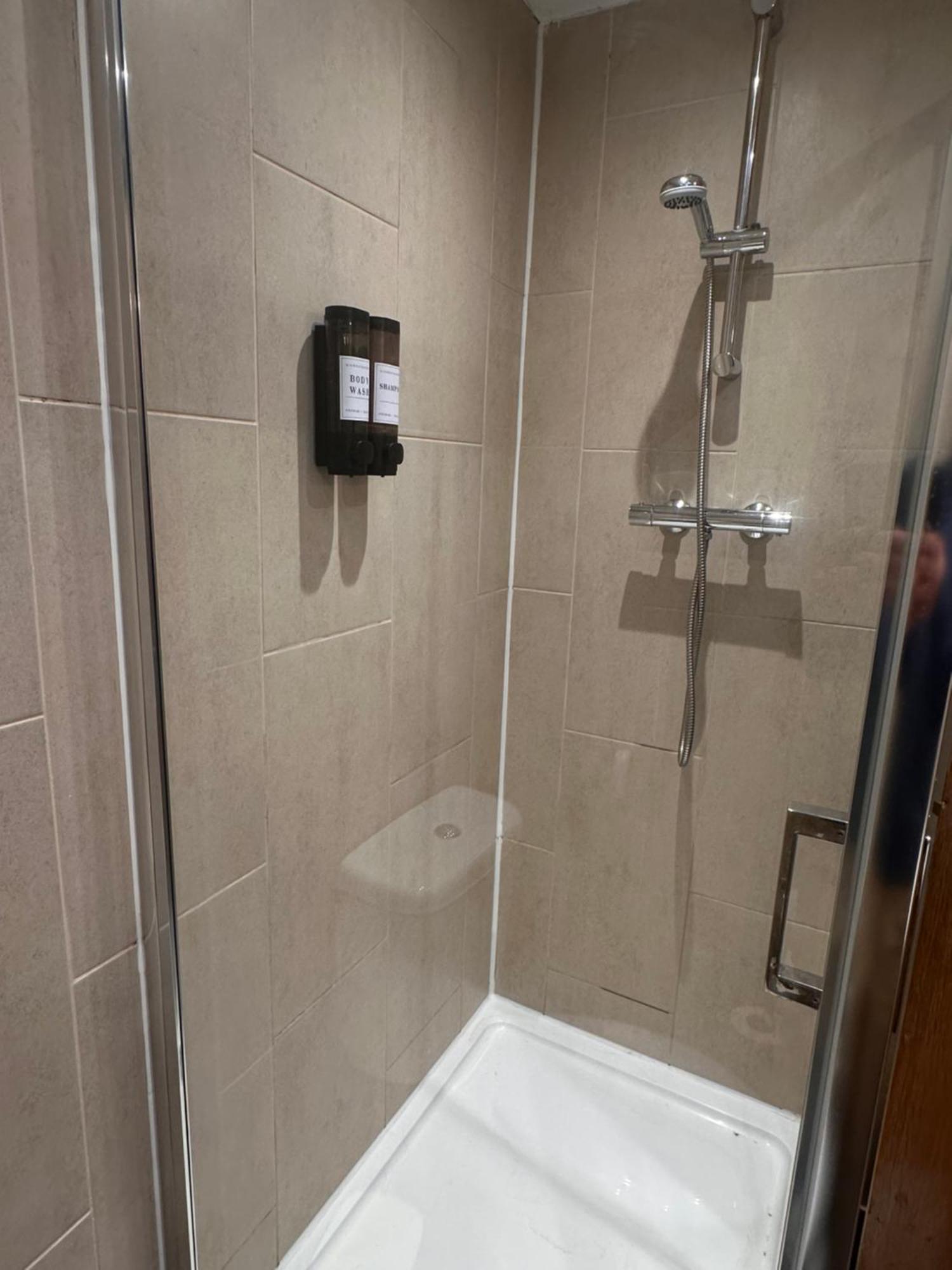 Euston And Kings Cross - 1 Min Walk * London